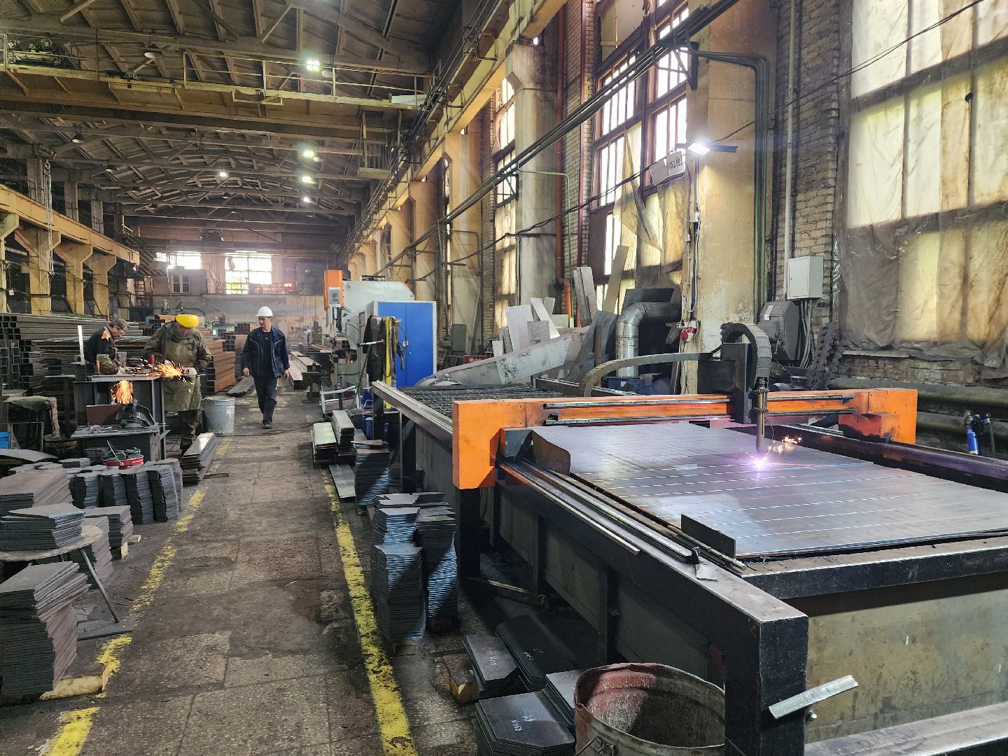 завод, премии, разработка