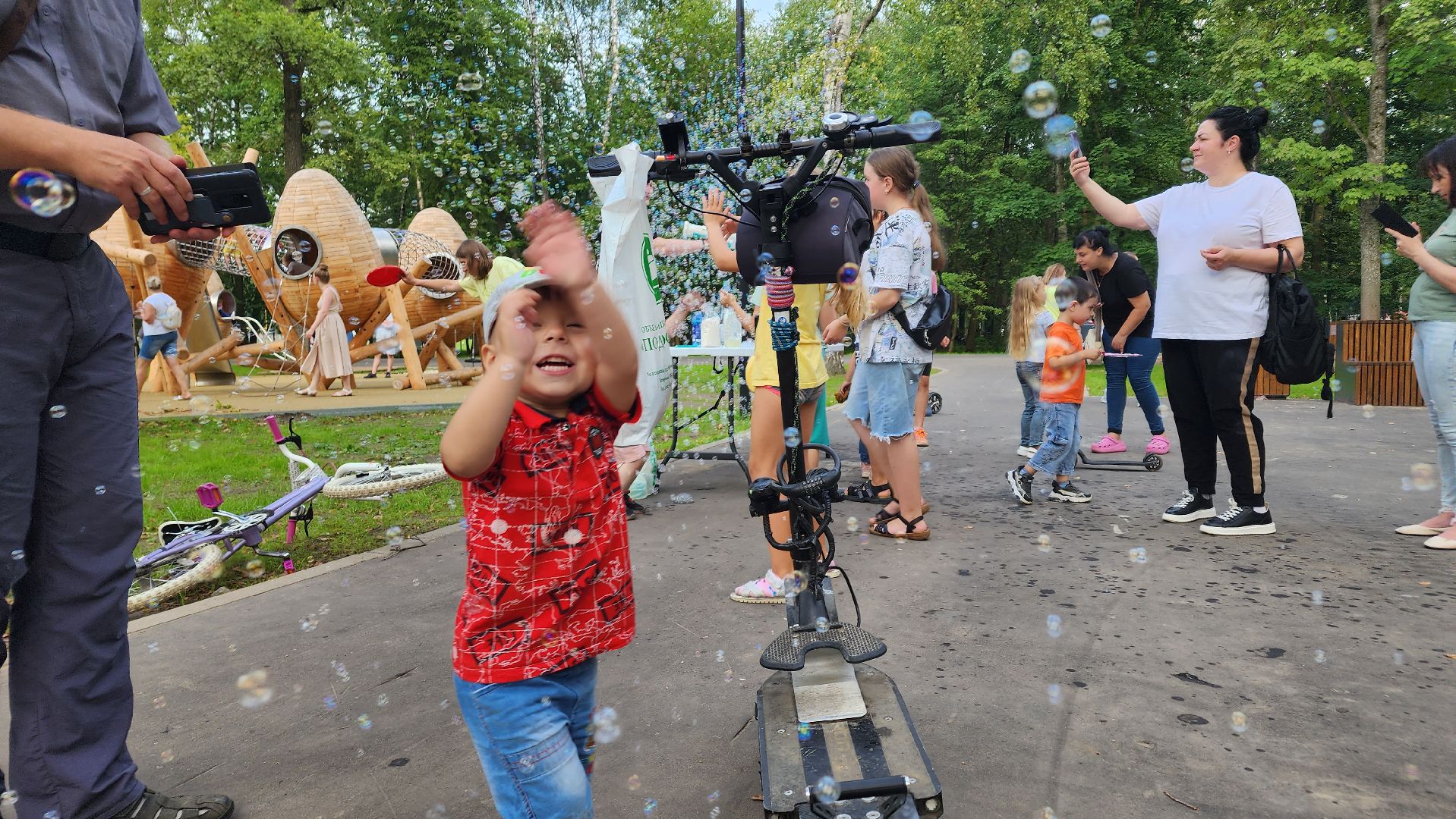 Ступино, молодежное лето, мыльные пузыри