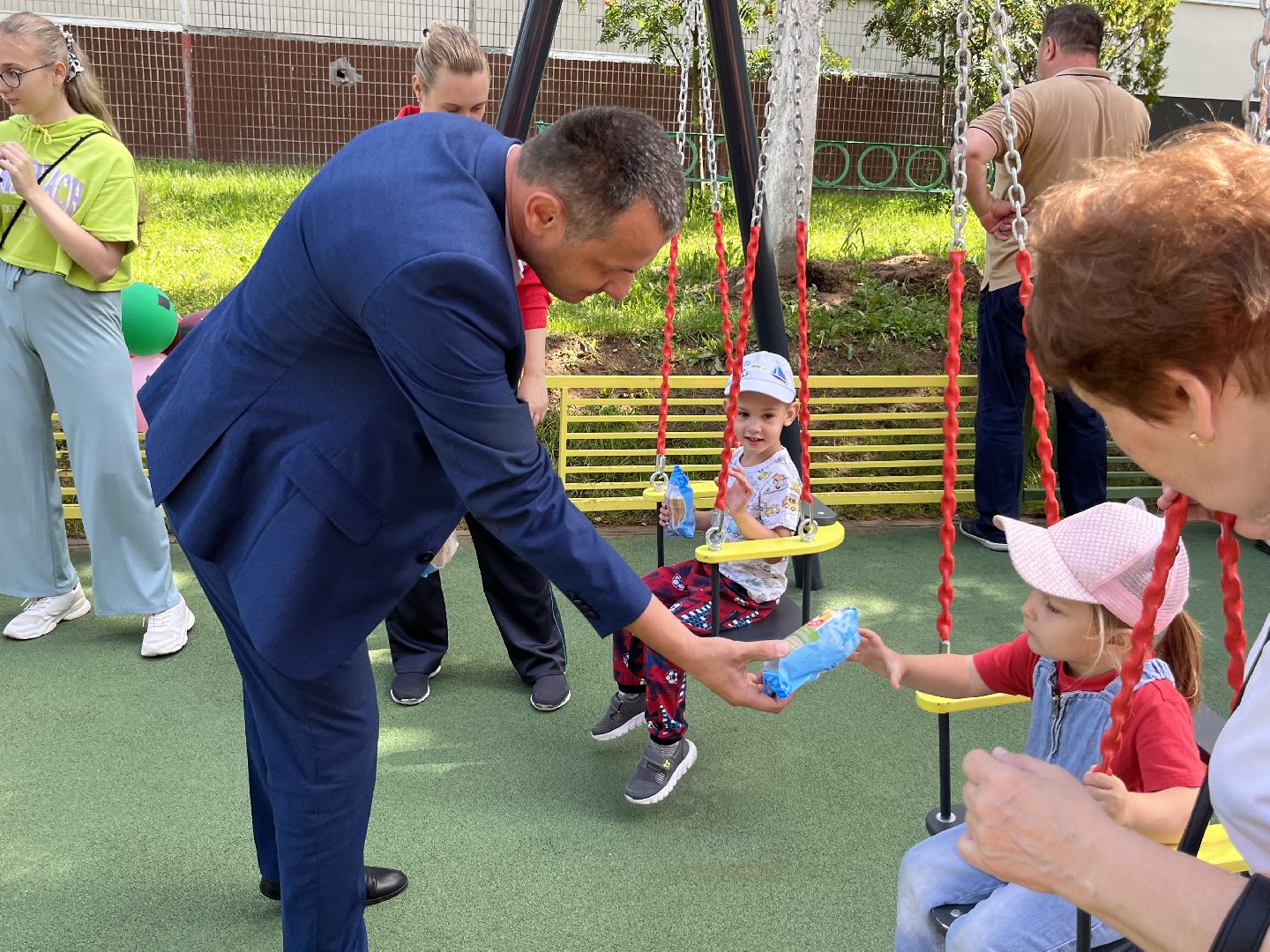 Наро-Фоминск, Наро-Фоминский городской округ, благоустройство, игровой комплекс, губернатор Подмосковья