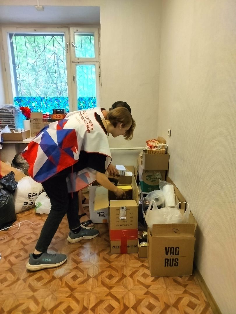 общество, помощь, гуманитарный груз, центр помощи военнослужащим, центр молодежных инициатив, Протвино