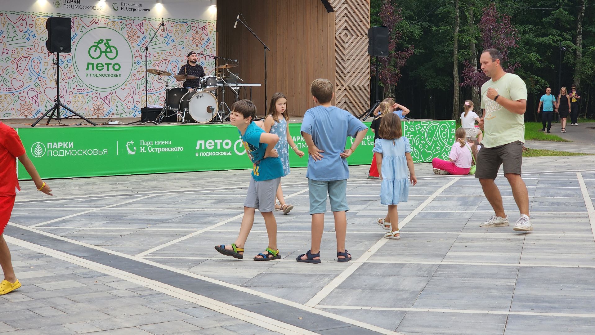 Ступино, молодежное лето, уличные музыканты