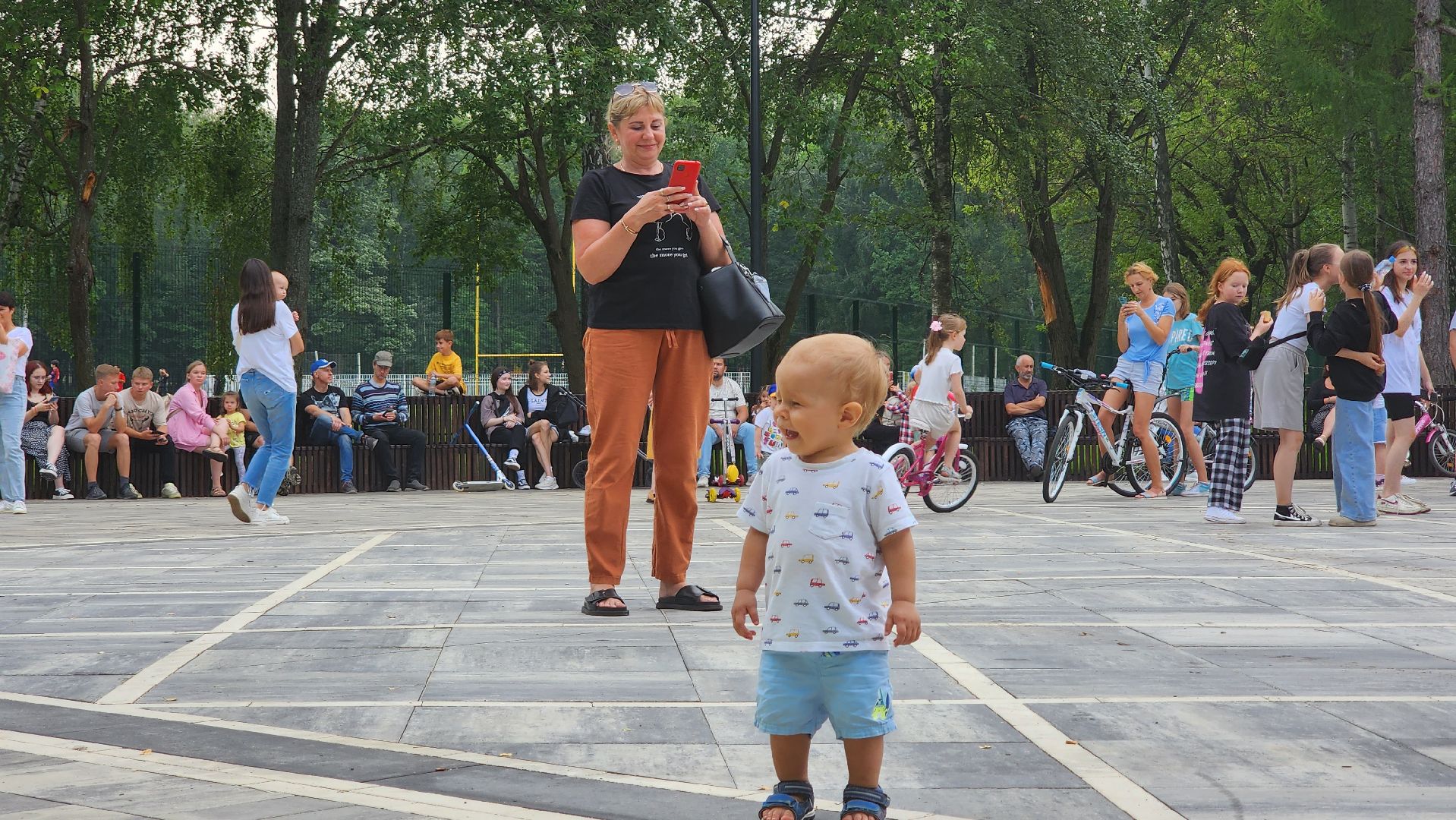 Ступино, молодежное лето, уличные музыканты