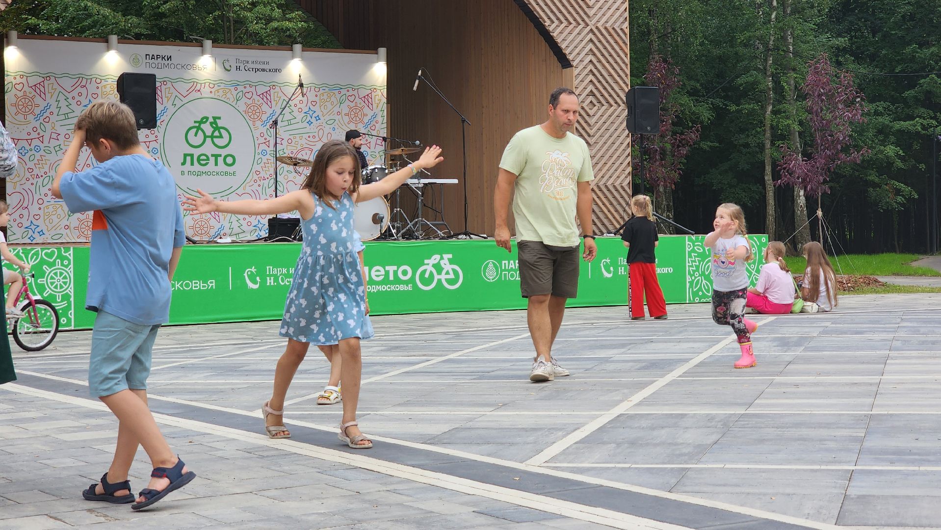 Ступино, молодежное лето, уличные музыканты