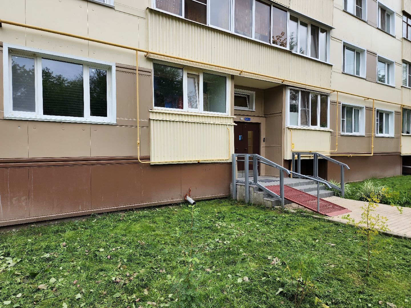 Раменское, ЖКХ, ремонт подъездов, дом 11 на улице Свободы подключили к системе Безопасный город