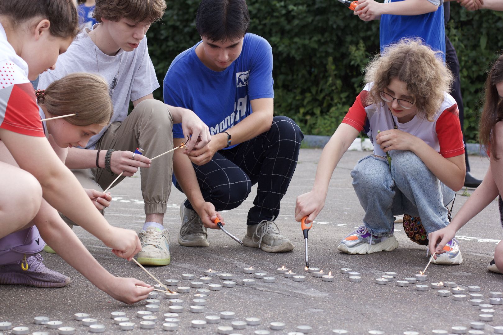 Лобня, митинг, свечи