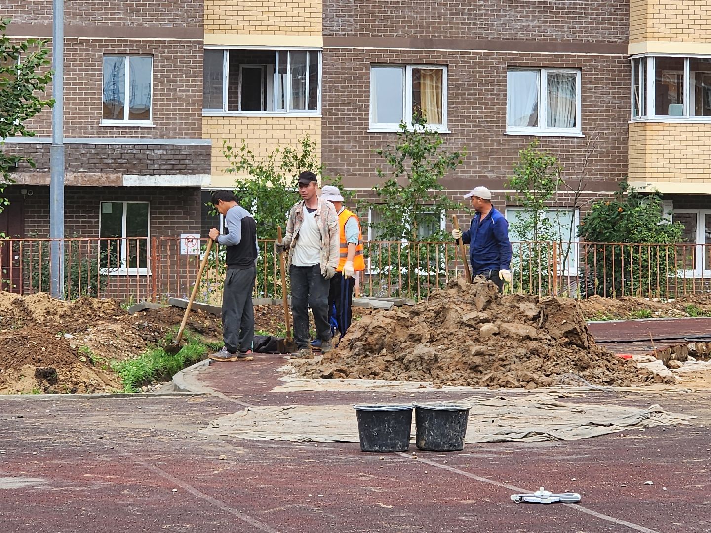 Звенигород, спорт, благоустройство стадиона