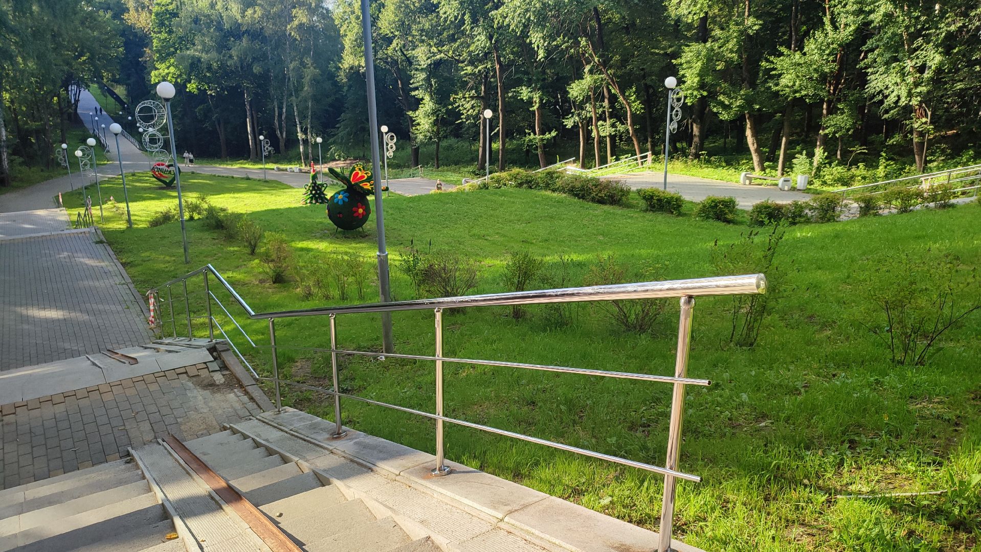 Кашира, парк, топиар, поручни, благоустройство