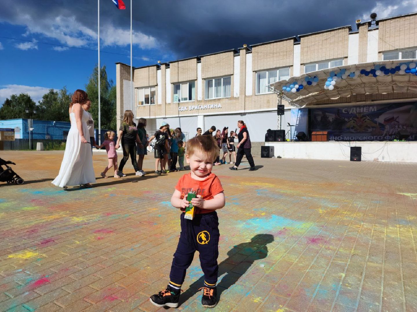 Дмитров, Горки 25, Ансамбль песни и пляски ВКС РФ