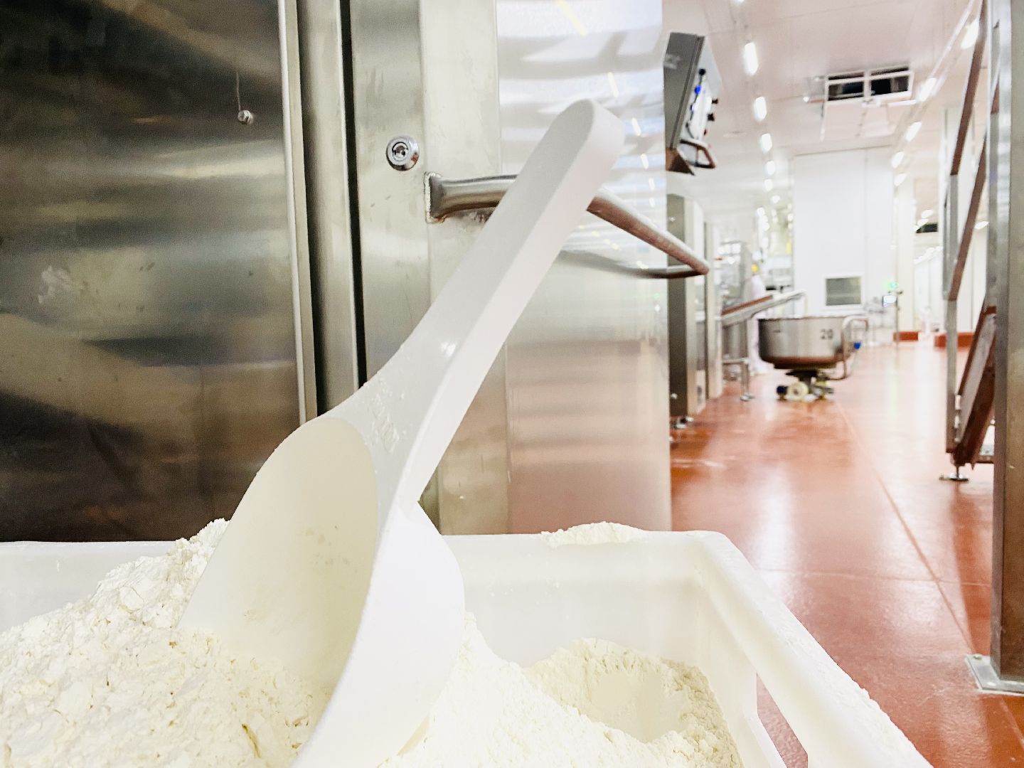 Домодедово, фабрика кухня, пищевая отрасль, пищевое производство, наладчик линий, вспомогательные процессы, карьера пакаря