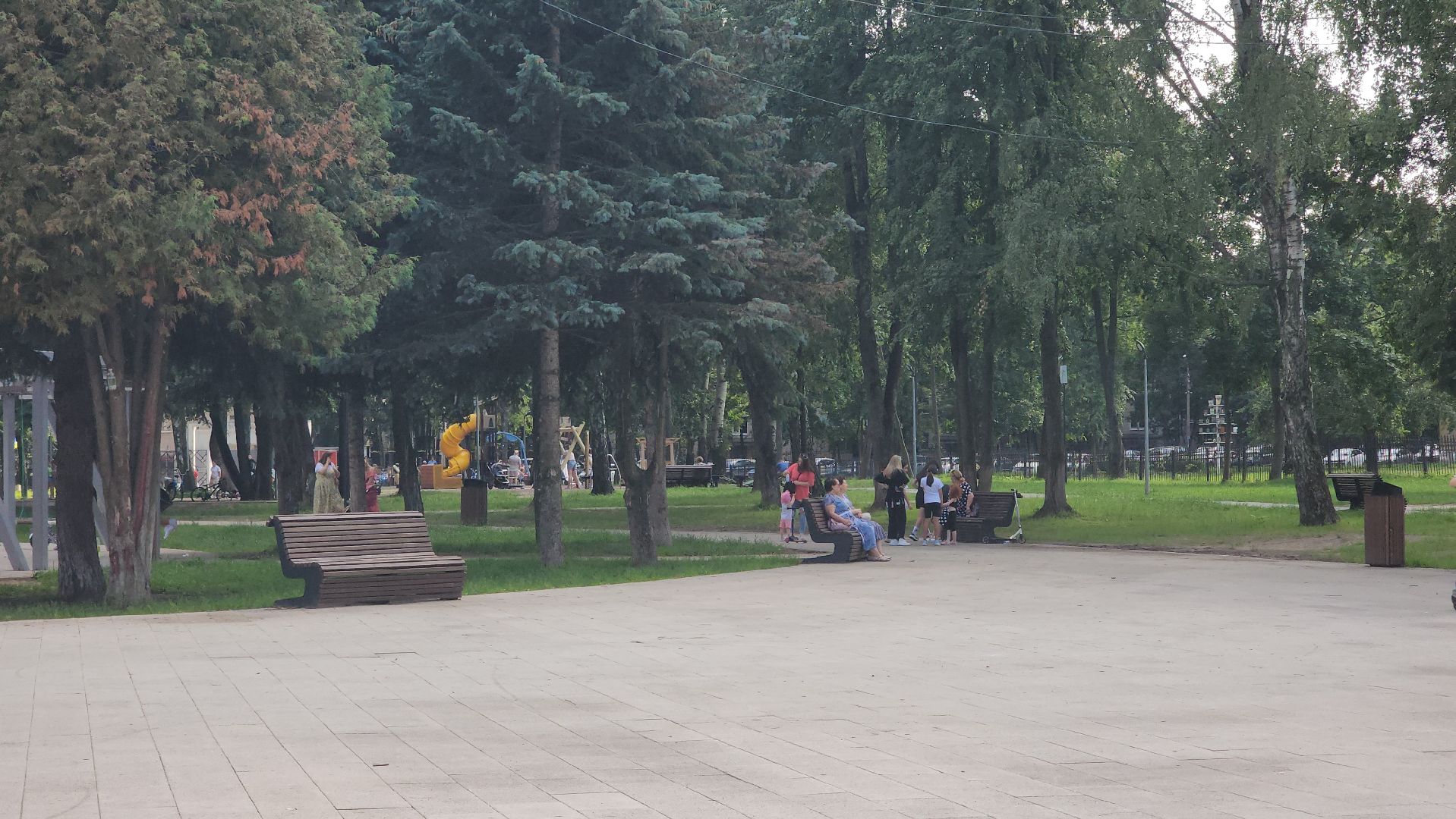 Пушкино, Пушкинский округ, парки Подмосковья, лето в Подмосковье, молодежь