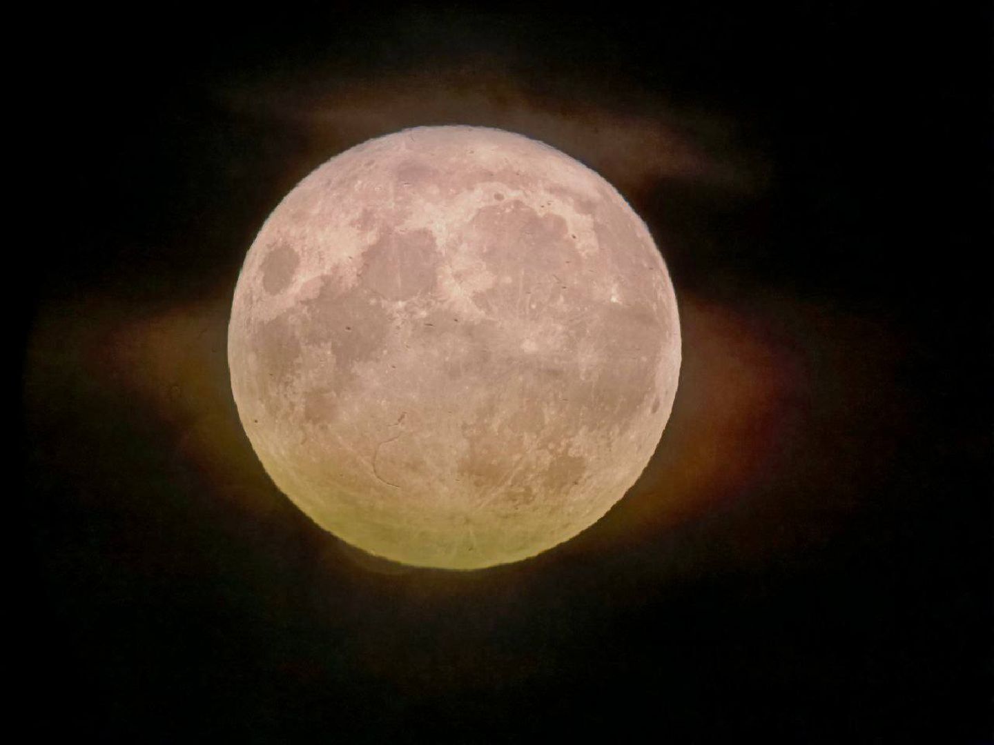 Можайск, Можайский городской округ, Подмосковье, Луна, Земля, суперлуние, осетровое суперлуние, астроном, астрология, явление