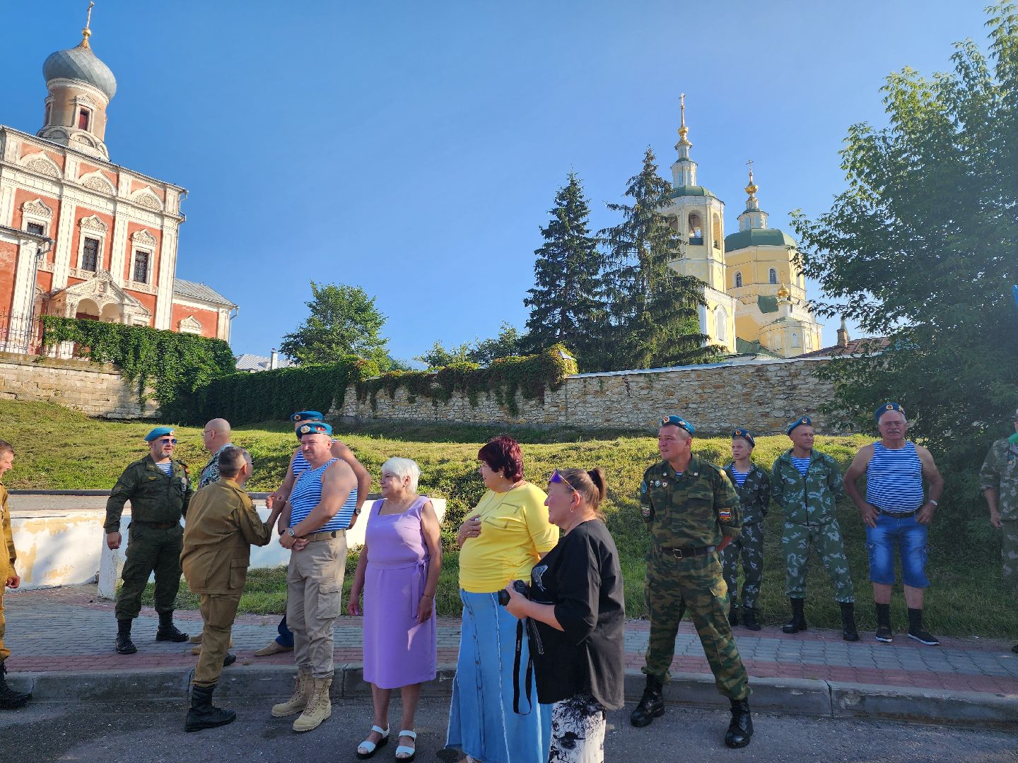 Серпухов, Подмосковье, День ВДВ, десантники, автопробег