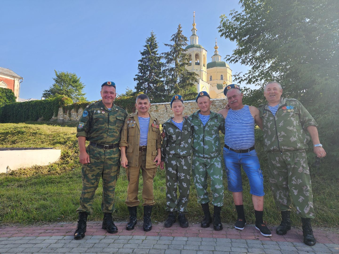 Серпухов, Подмосковье, День ВДВ, десантники, автопробег