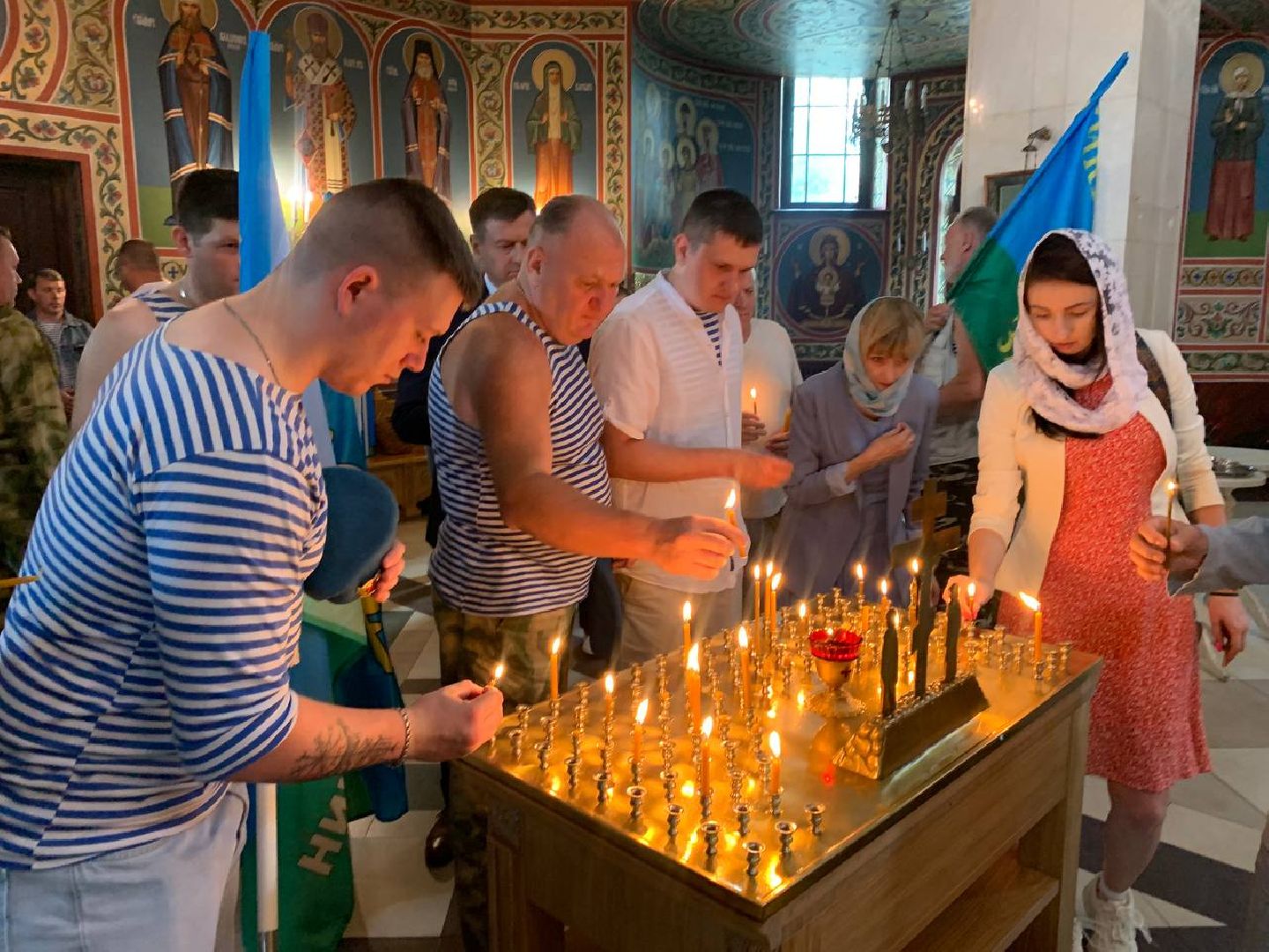 Звенигород, день Воздушно-десантных войск, панихида по погибшим воинам