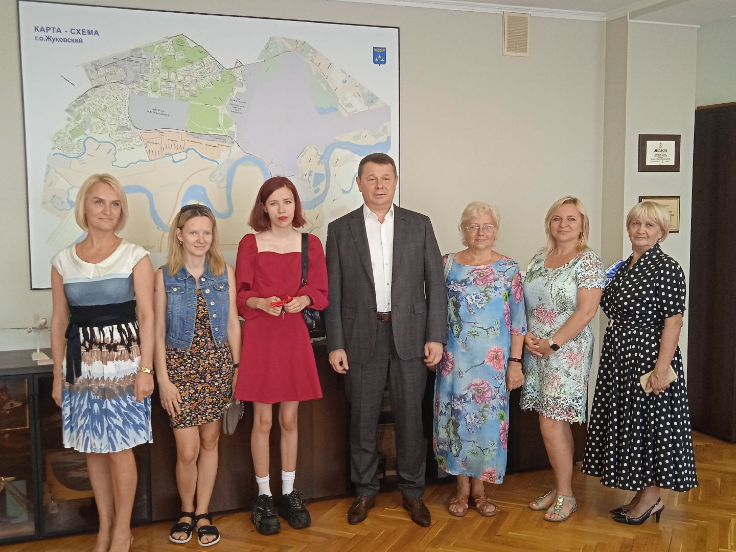 сирота, ключи, квартира, вручение, без, попечения, родителей, глава, Прохоров, Кристина, Вельянинова