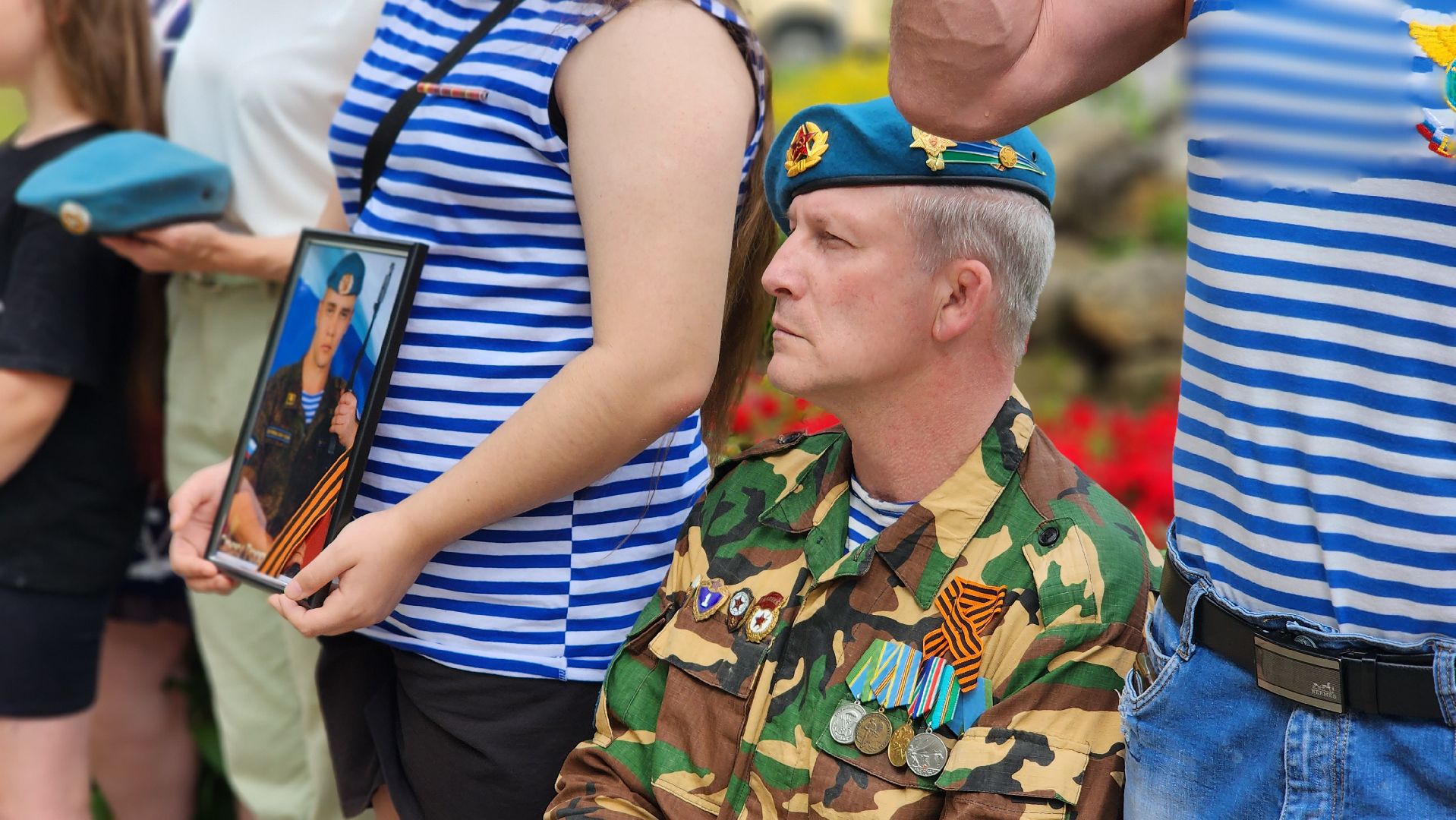 ВДВ, торжественный митинг, Протвино, голубые береты, закладной камень