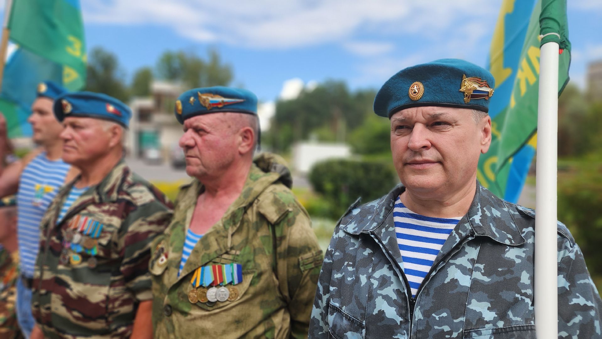 ВДВ, торжественный митинг, Протвино, голубые береты, закладной камень