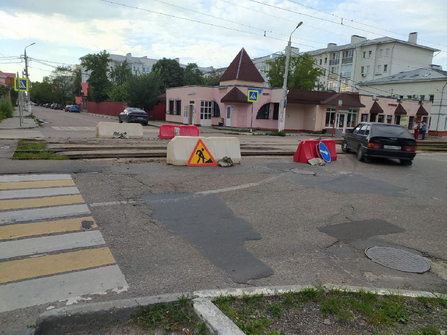 Коломна, дороги, трамвайные пути, переезд