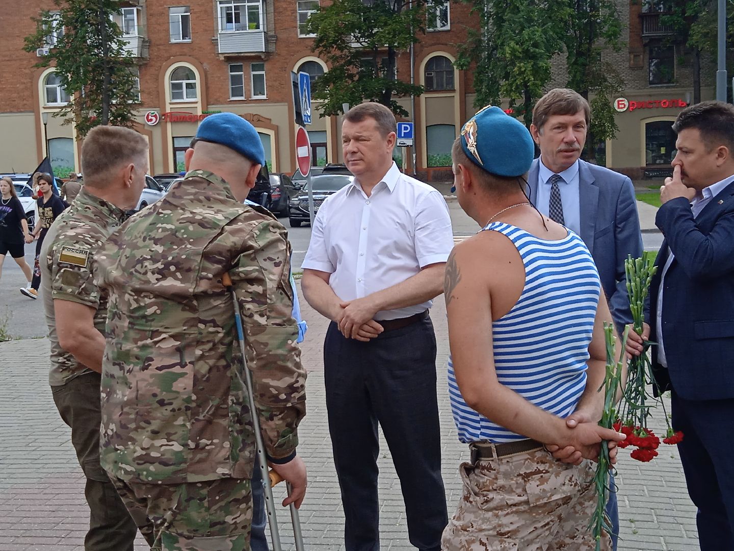 День, ВДВ, мемориал, Афган-Чечня-Россия, Прохоров, Чистюхин, митинг
