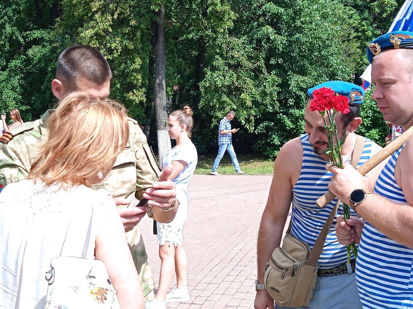 День, ВДВ, мемориал, Афган-Чечня-Россия, Прохоров, Чистюхин, митинг