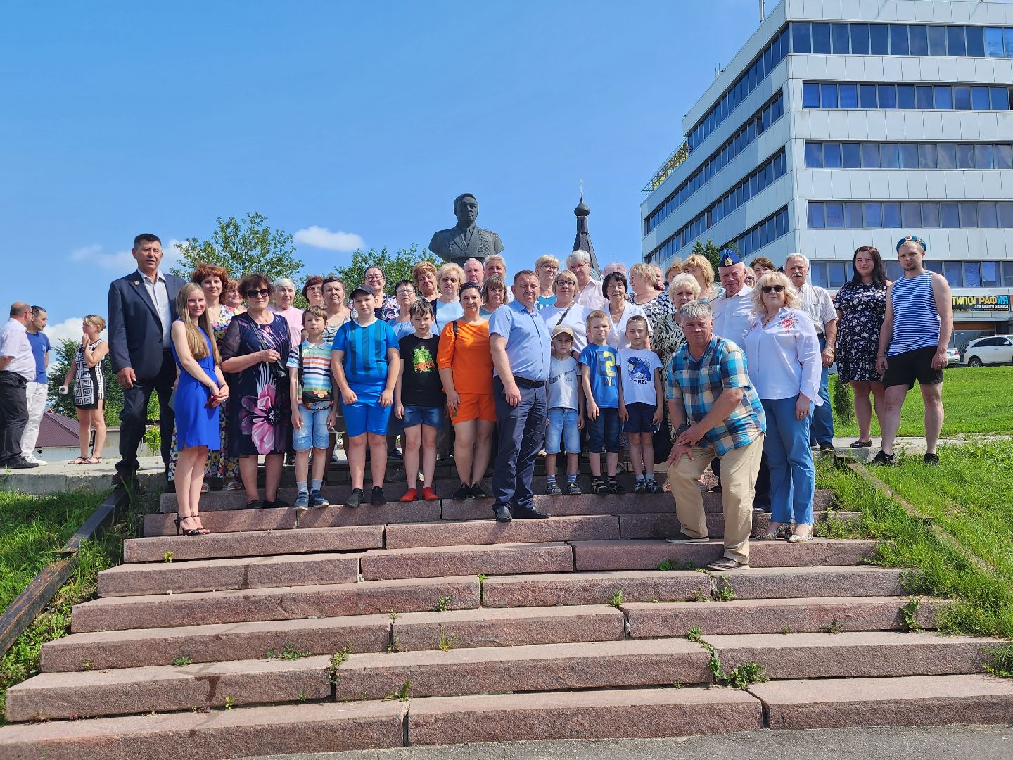 Павловский Посад, городской округ Павловский Посад, люди, музей, цветы, памятник, праздник, космонавт, космос