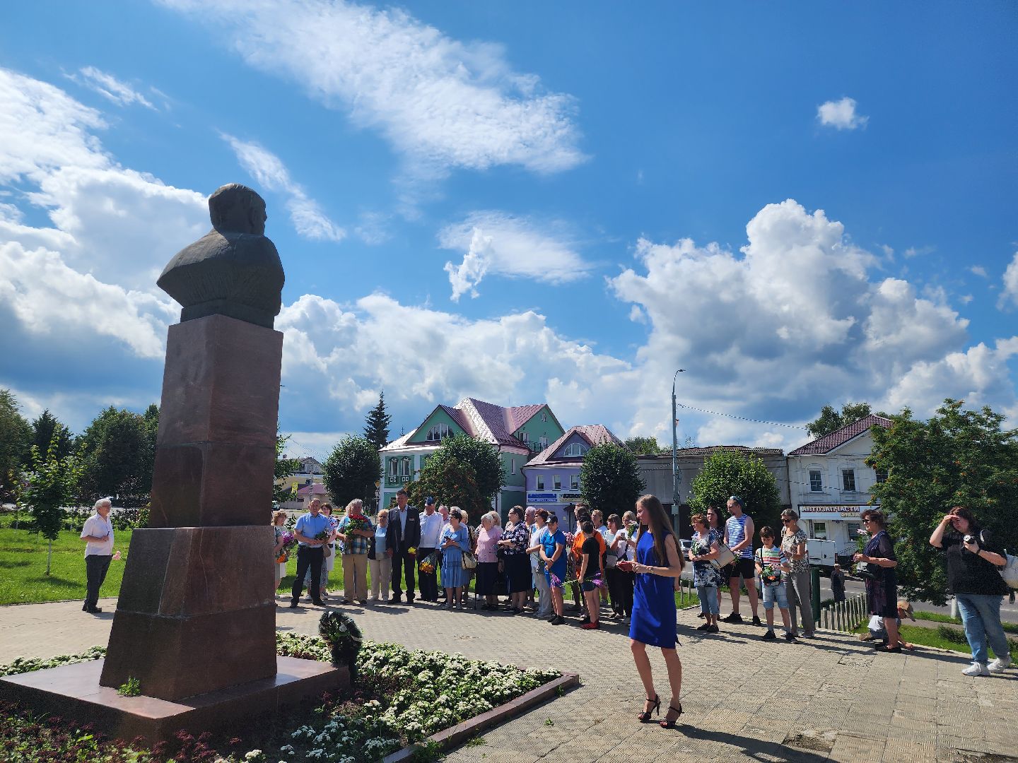 Павловский Посад, городской округ Павловский Посад, люди, музей, цветы, памятник, праздник, космонавт, космос