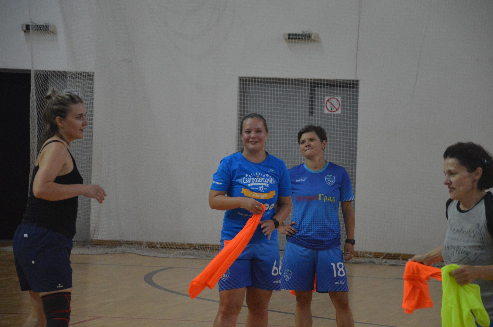 Шатура, женский футбол, тренировка, commanda, Shatura, women''''''''s football, training, the naked truth