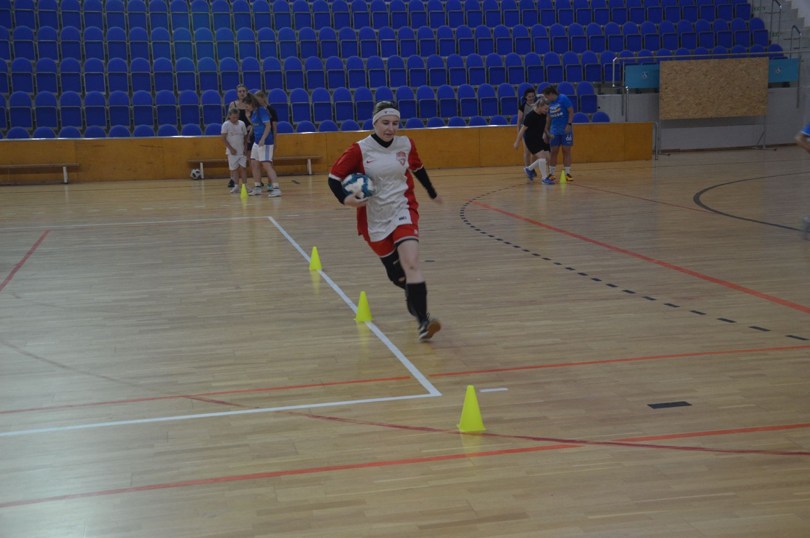 Шатура, женский футбол, тренировка, commanda, Shatura, women''''''''s football, training, the naked truth