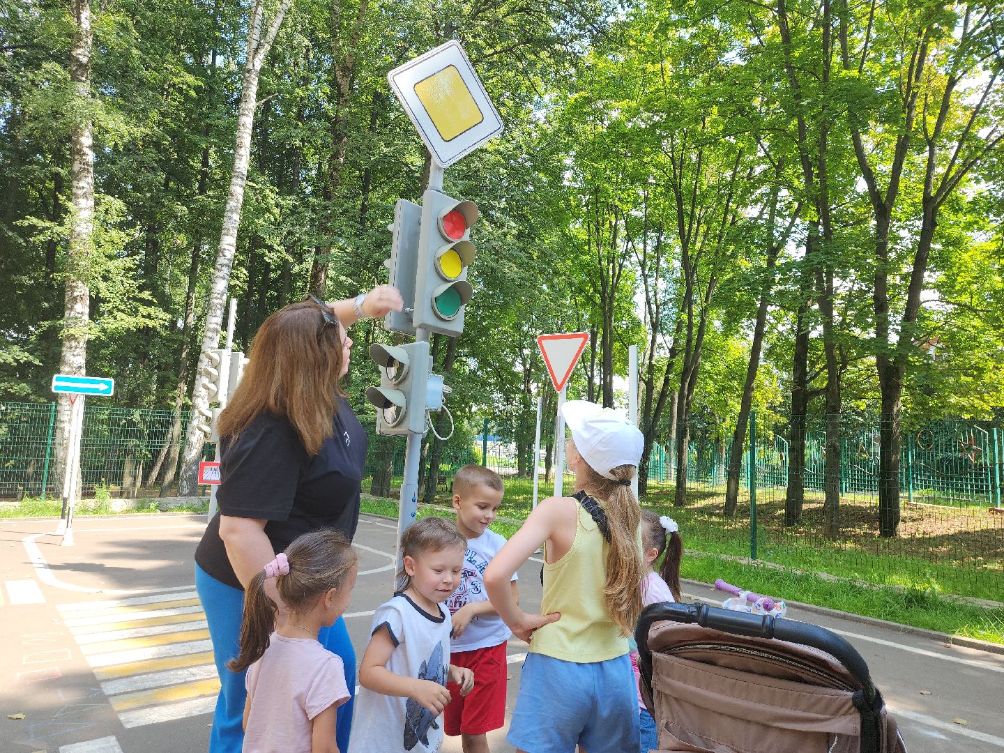 дети; видное; пдд; осторожность; дороги