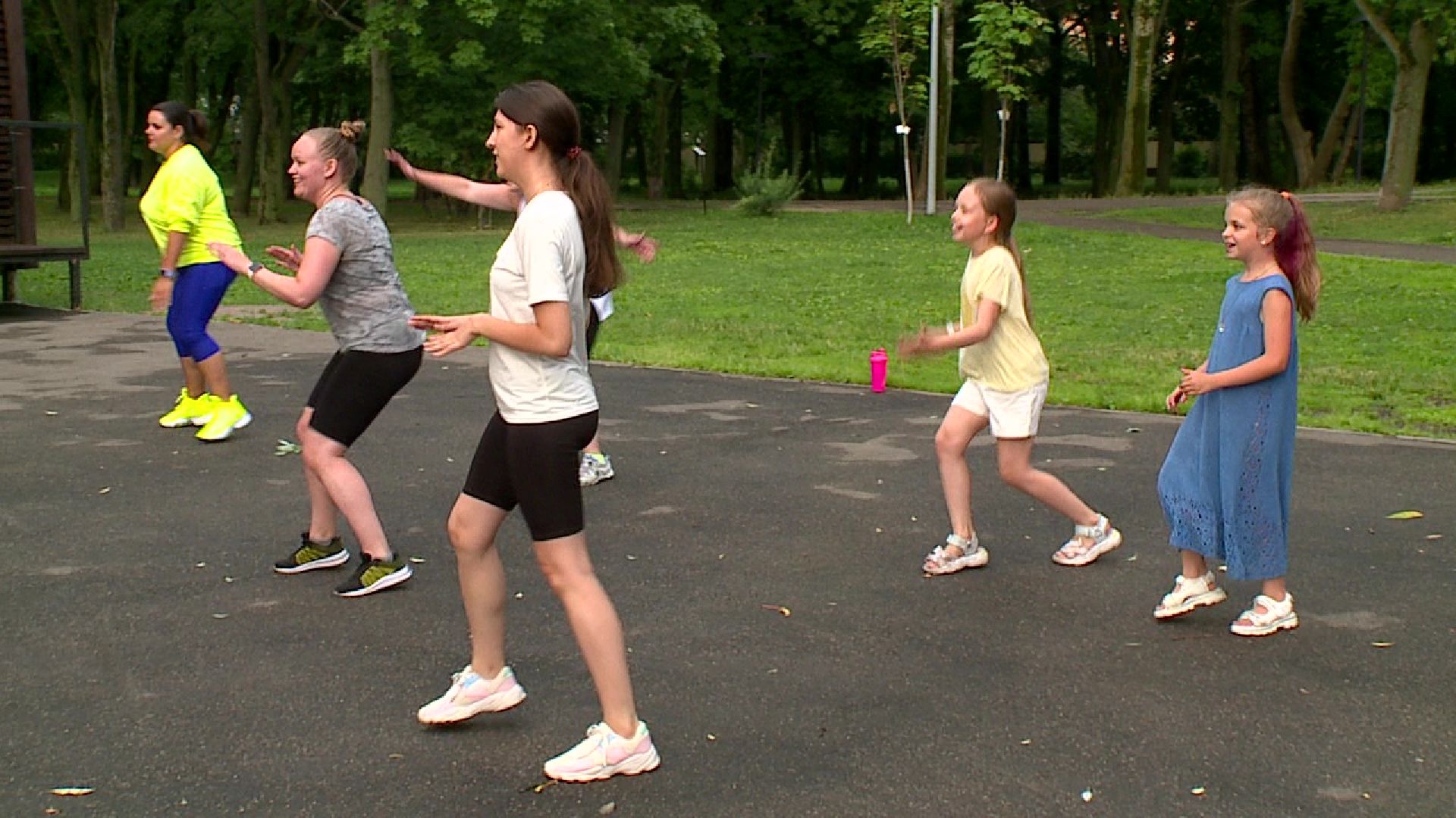 Реутов, парки, Фабричный пруд, зумба, спорт танец