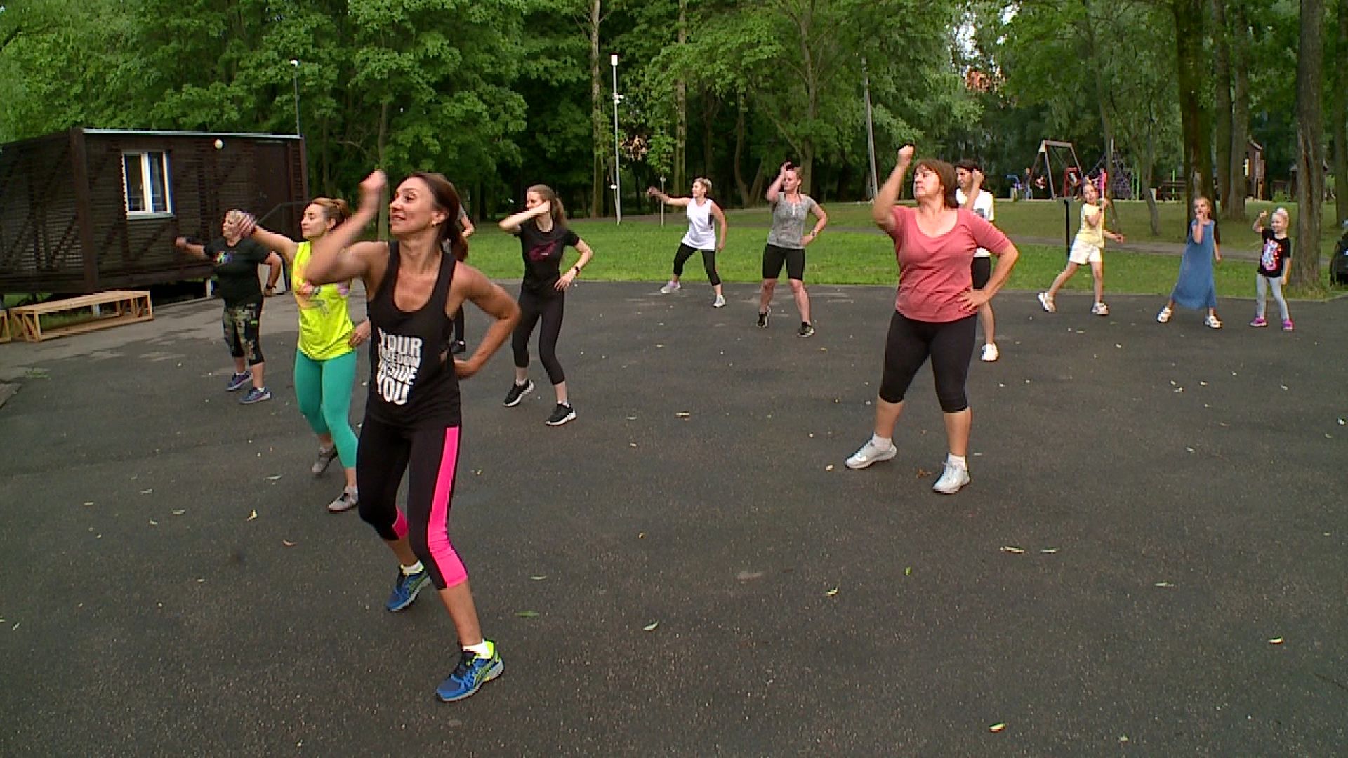 Реутов, парки, Фабричный пруд, зумба, спорт танец