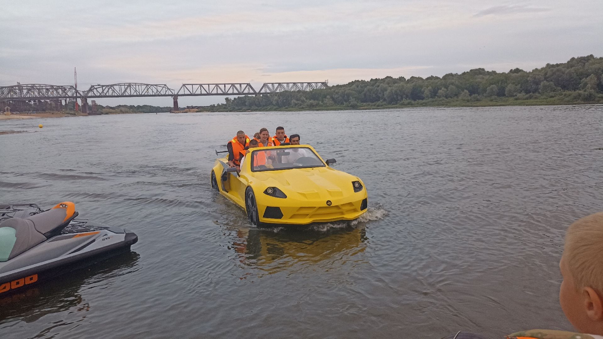 Серпухов, Подмосковье, пляж, Кремлёв, автомобили катеры