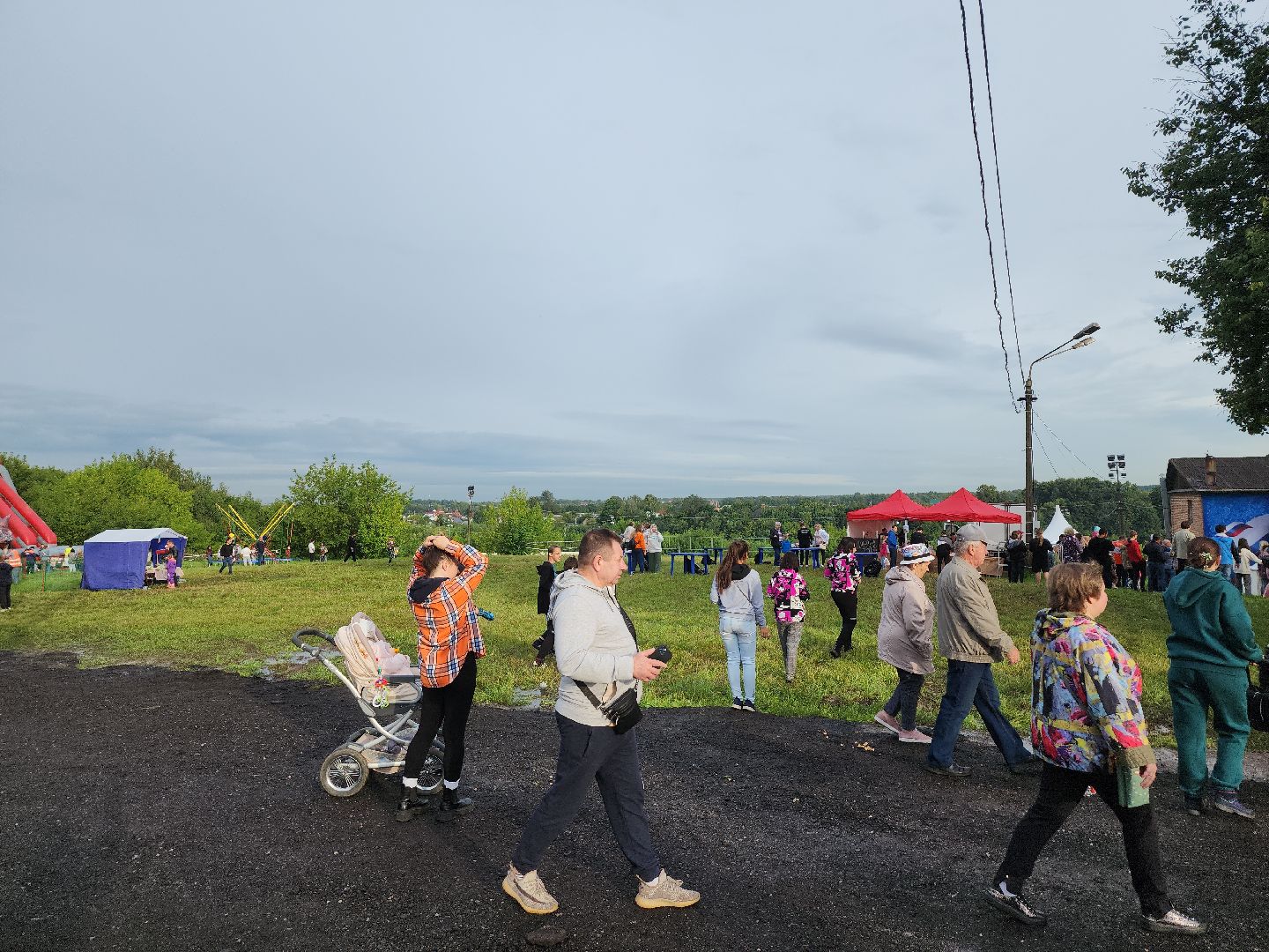праздник; поселок; дата; ленинский округ