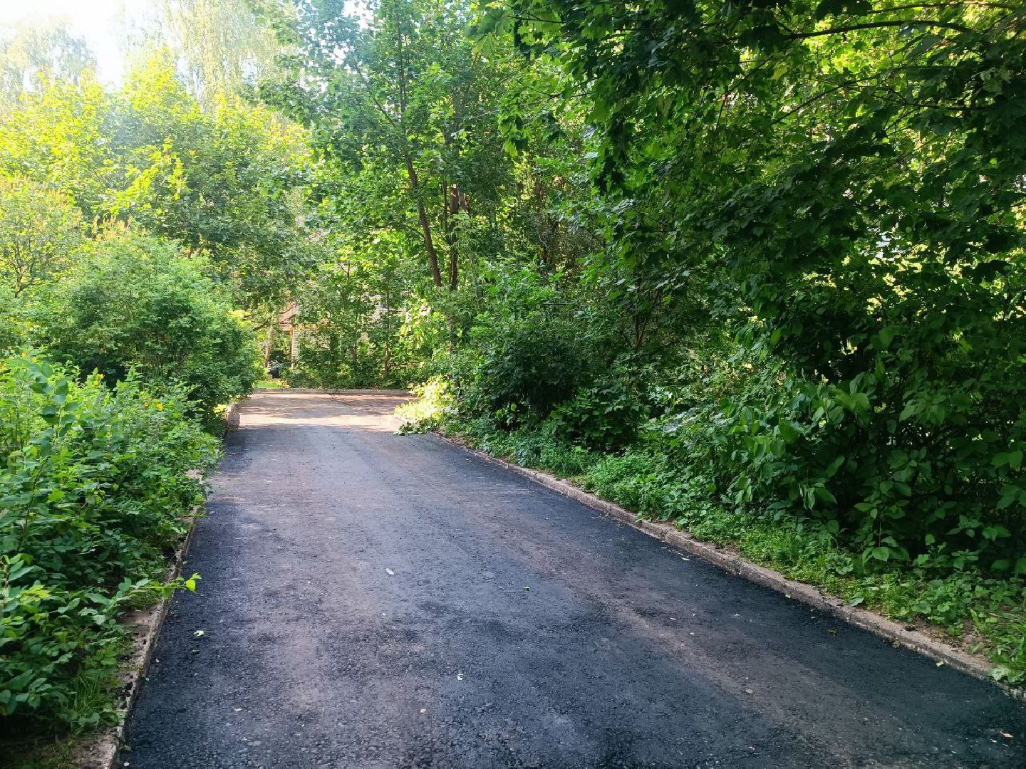 Можайск, Можайский городской округ, Подмосковье, благоустройство, дворовые территории, дворы, жители, детская площадка, работы
