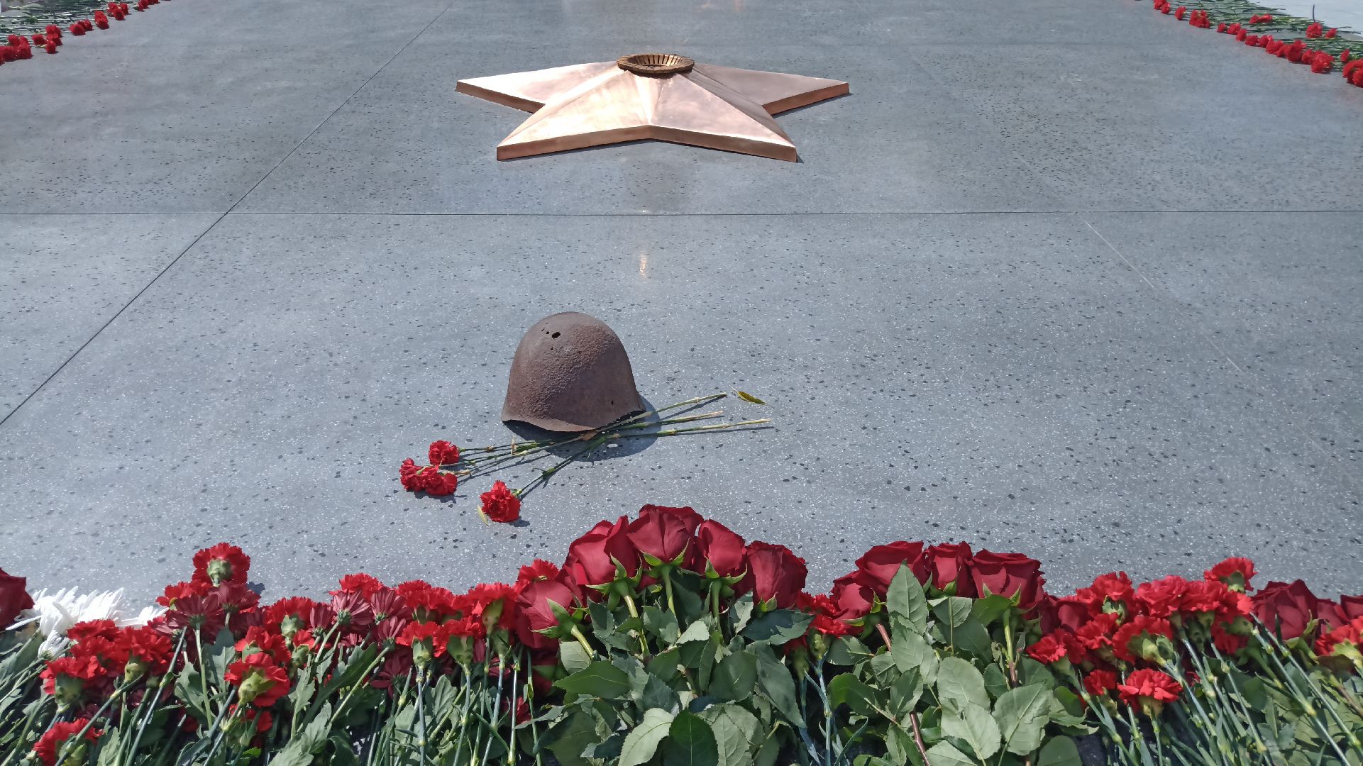 Реутов, Мемориал, Аллея славы, реконструкция, обновление, БТР, постамент, Герои