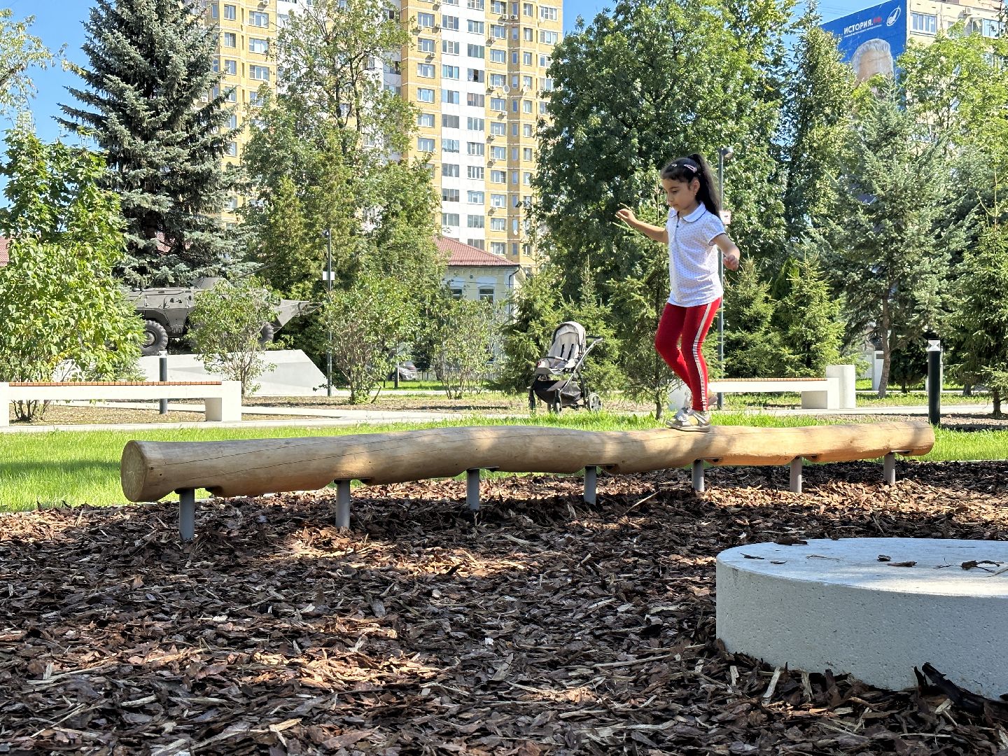 Реутов, Мемориал, Аллея славы, реконструкция, обновление, БТР, постамент, Герои