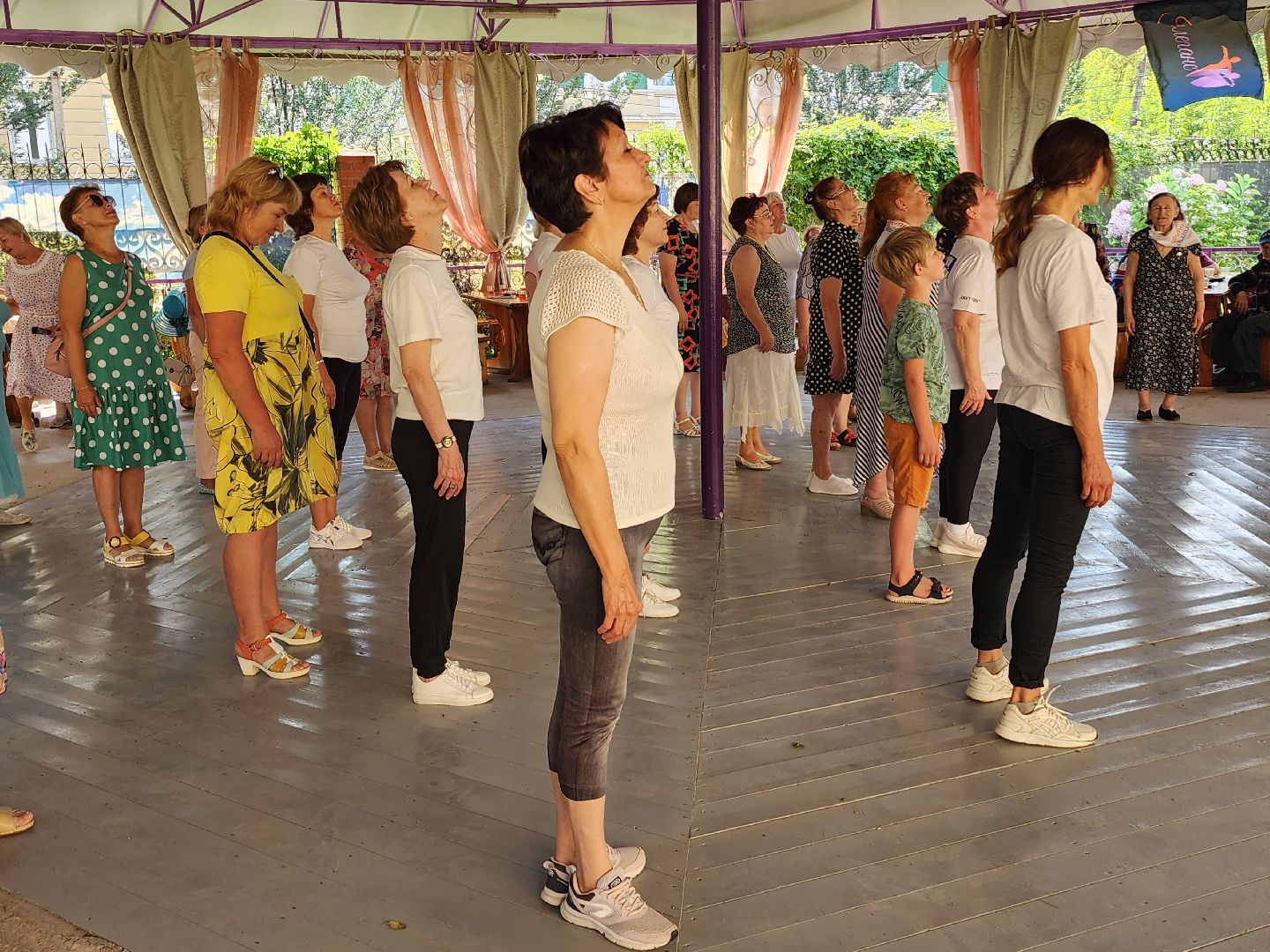 активное долголетие, танцы, мастер-класс по танцам, серпухов, трактир русь, центр серпуховский, долголеты,