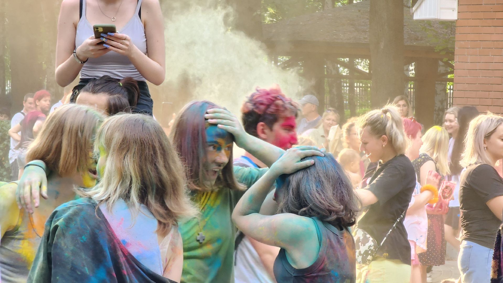 фестиваль красок, парки подмосковья, лето в подмосковье,