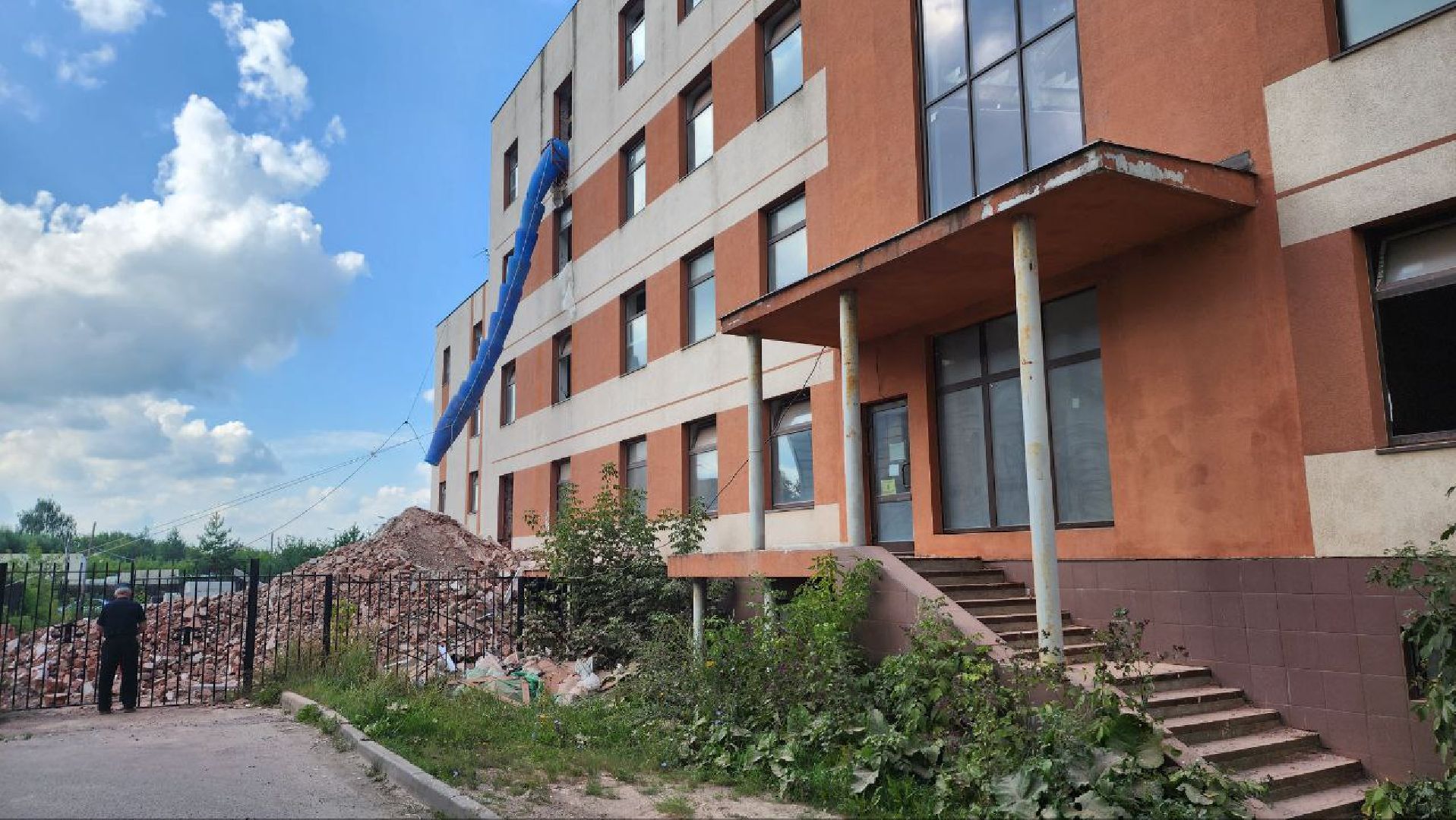 Дмитров, Здание суда, Строительство