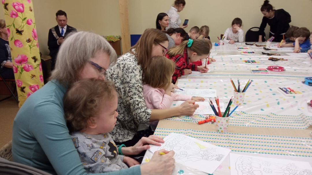 Красноармейск, социальное обслуживание, праздник весны, открытки для мамы, дети инвалиды