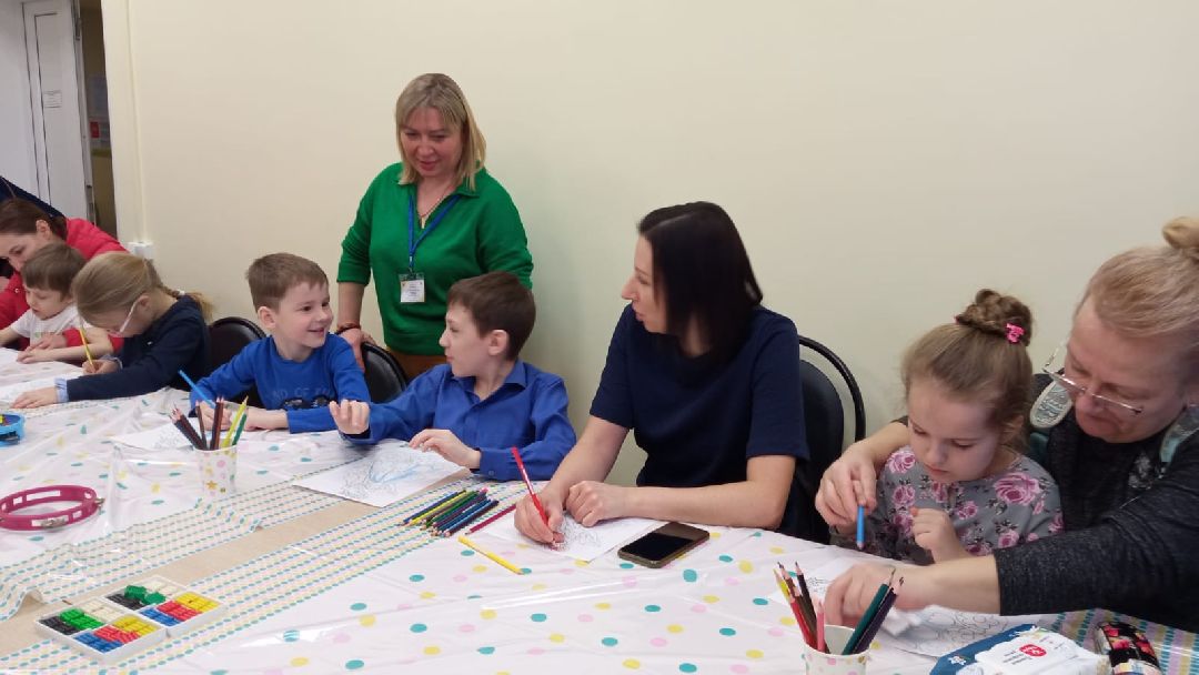 Красноармейск, социальное обслуживание, праздник весны, открытки для мамы, дети инвалиды