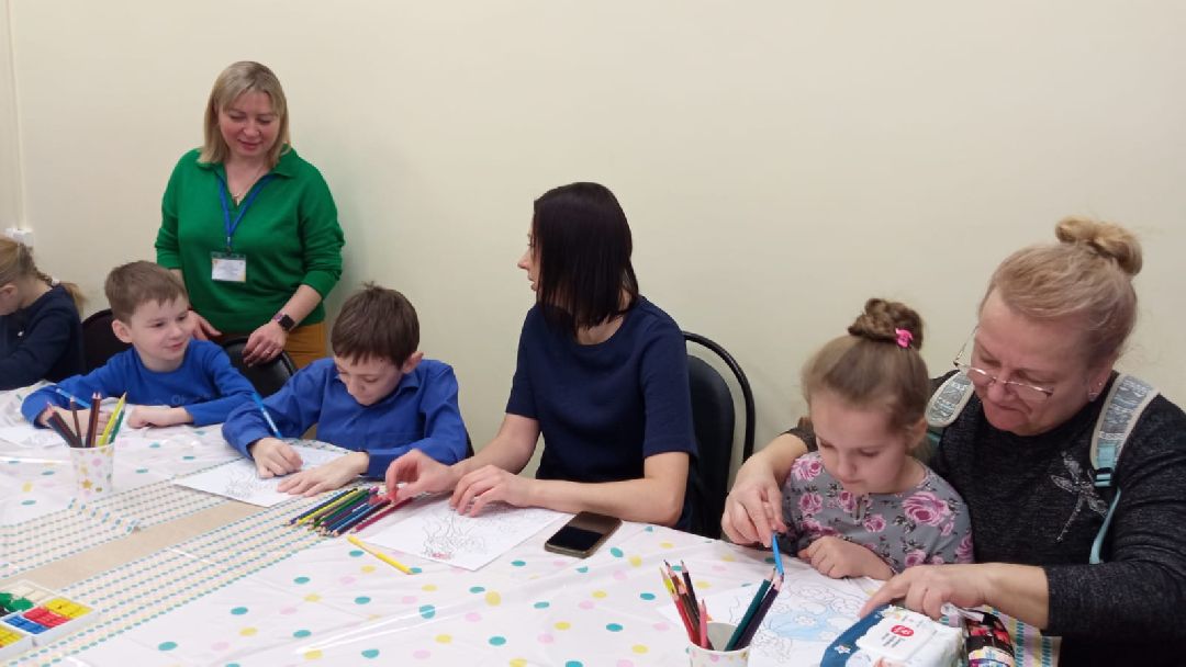 Красноармейск, социальное обслуживание, праздник весны, открытки для мамы, дети инвалиды