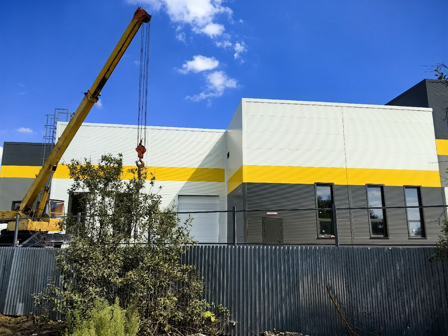 Дистрибьютор, техника, расширение, строительство