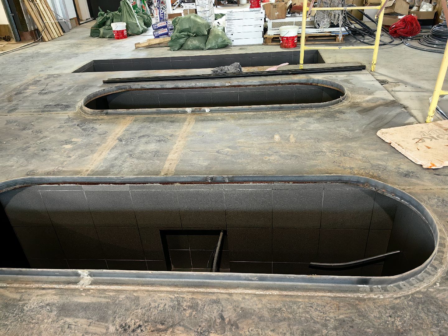 Дистрибьютор, техника, расширение, строительство