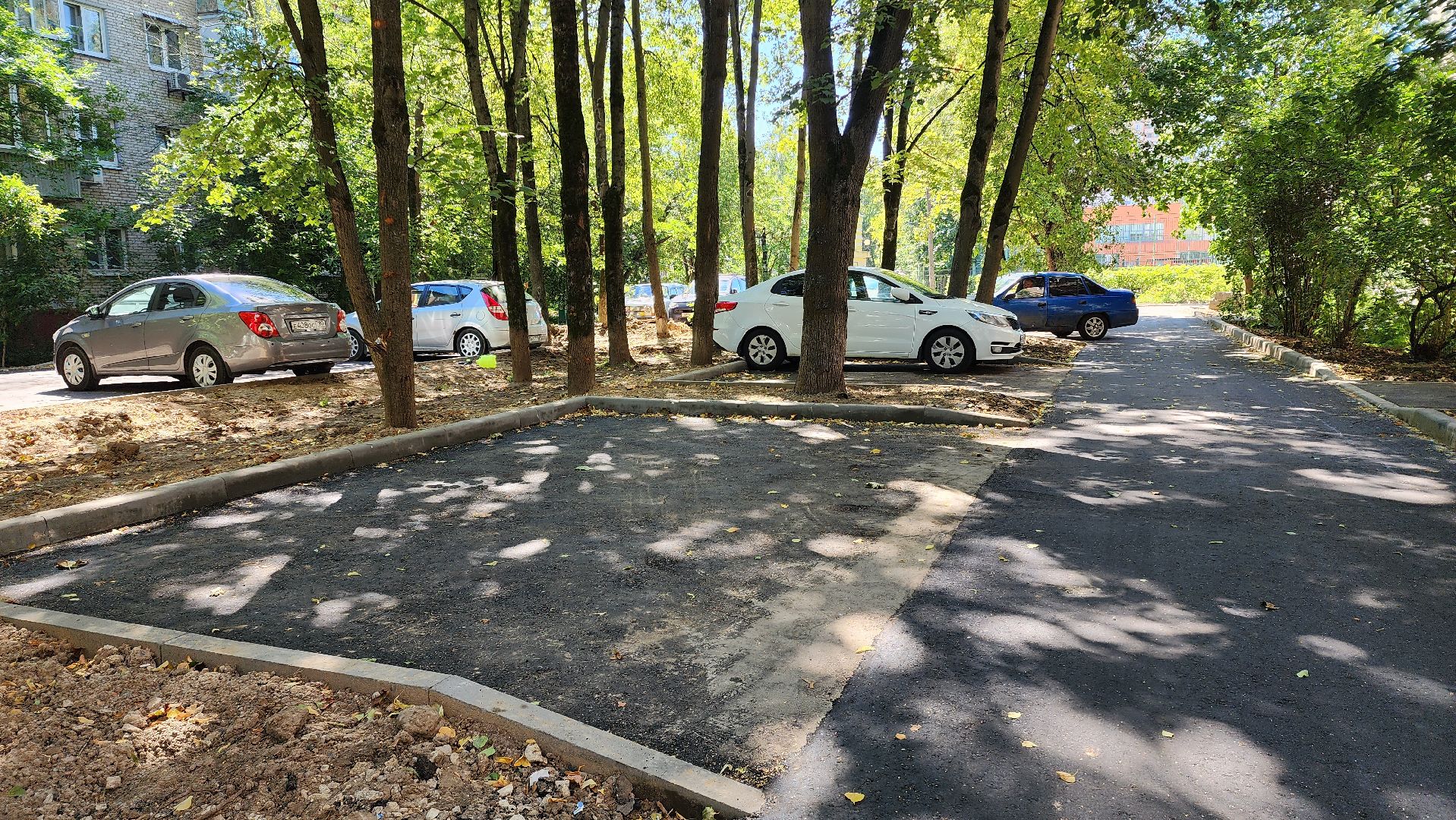 благоустройство, парковки, ремонт дорог,