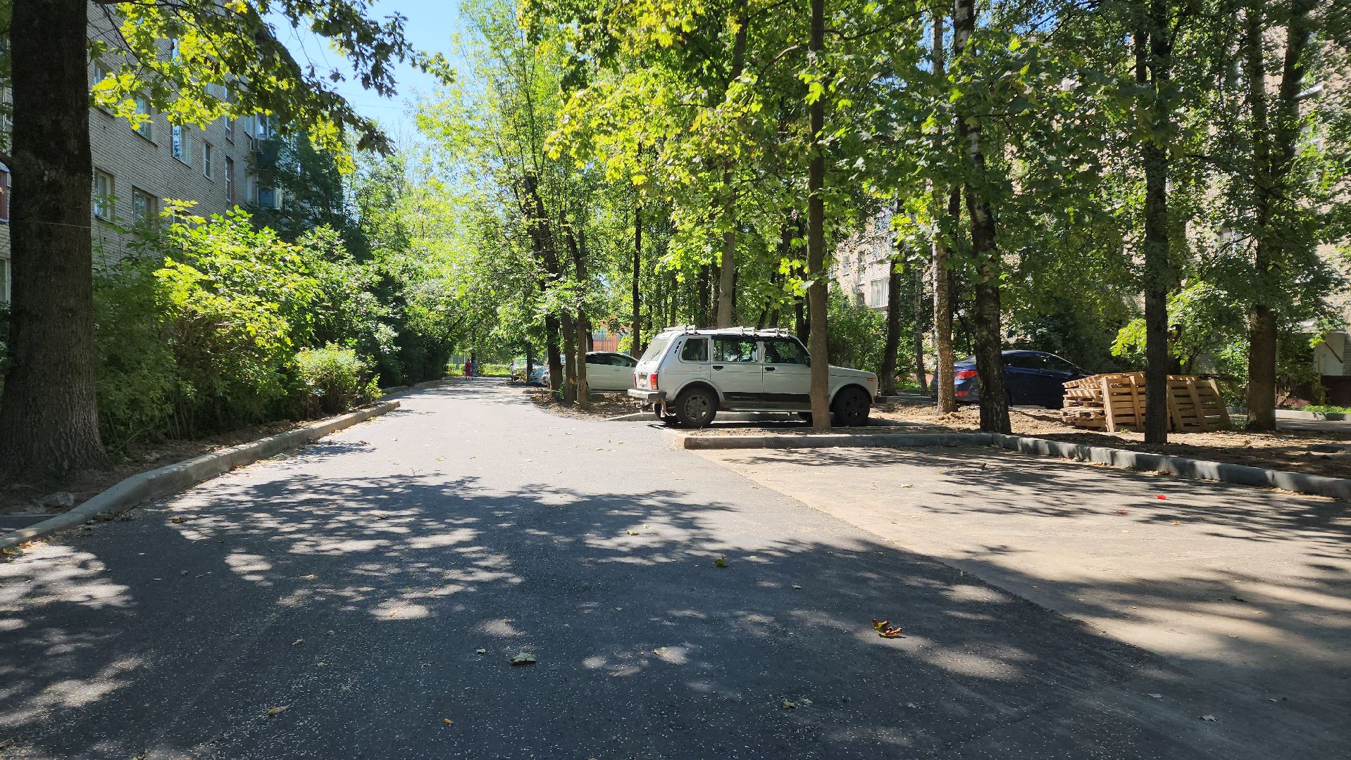 благоустройство, парковки, ремонт дорог,