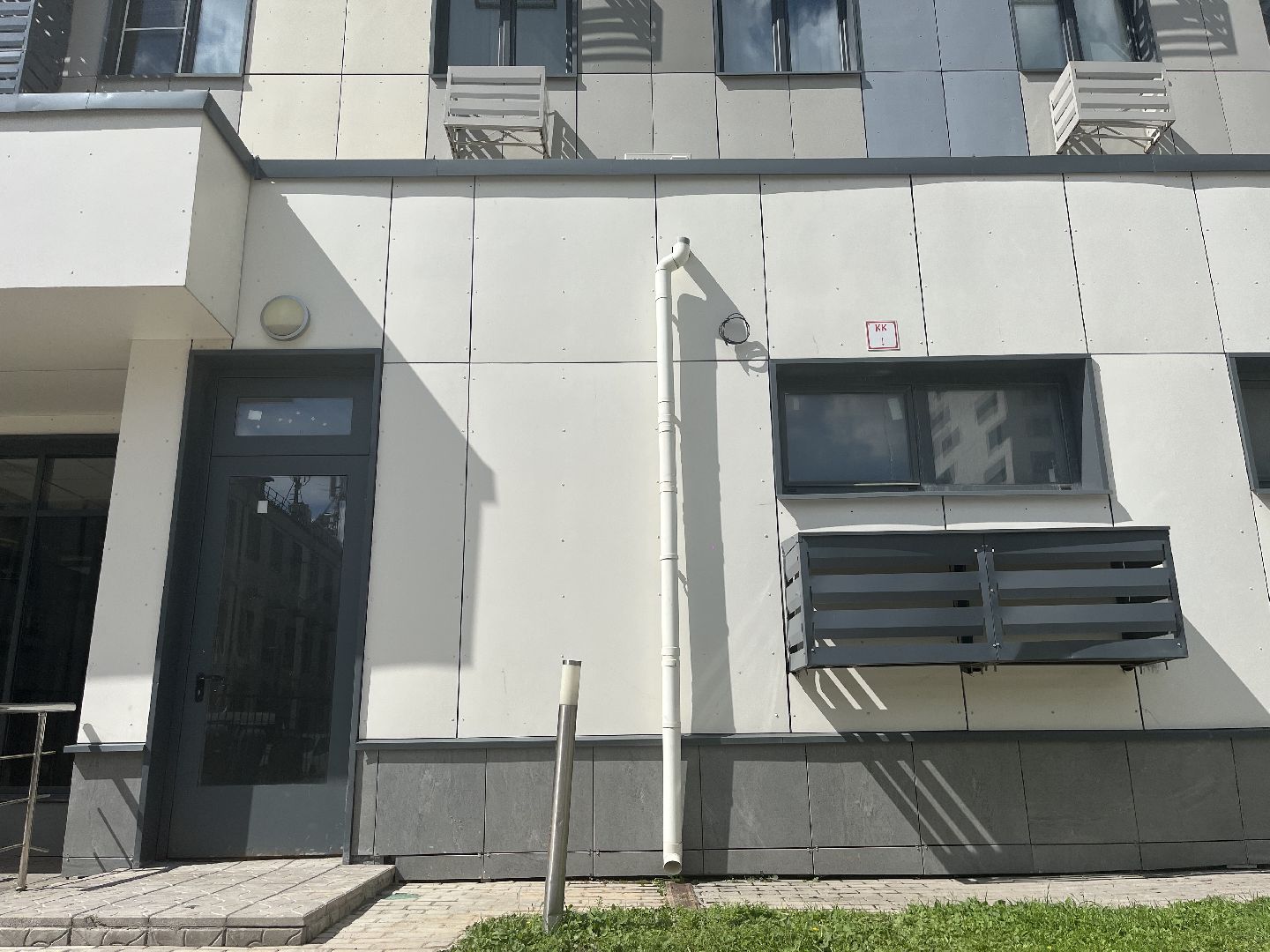 Прорыв трубы, авария, люберцы, многоэтажка