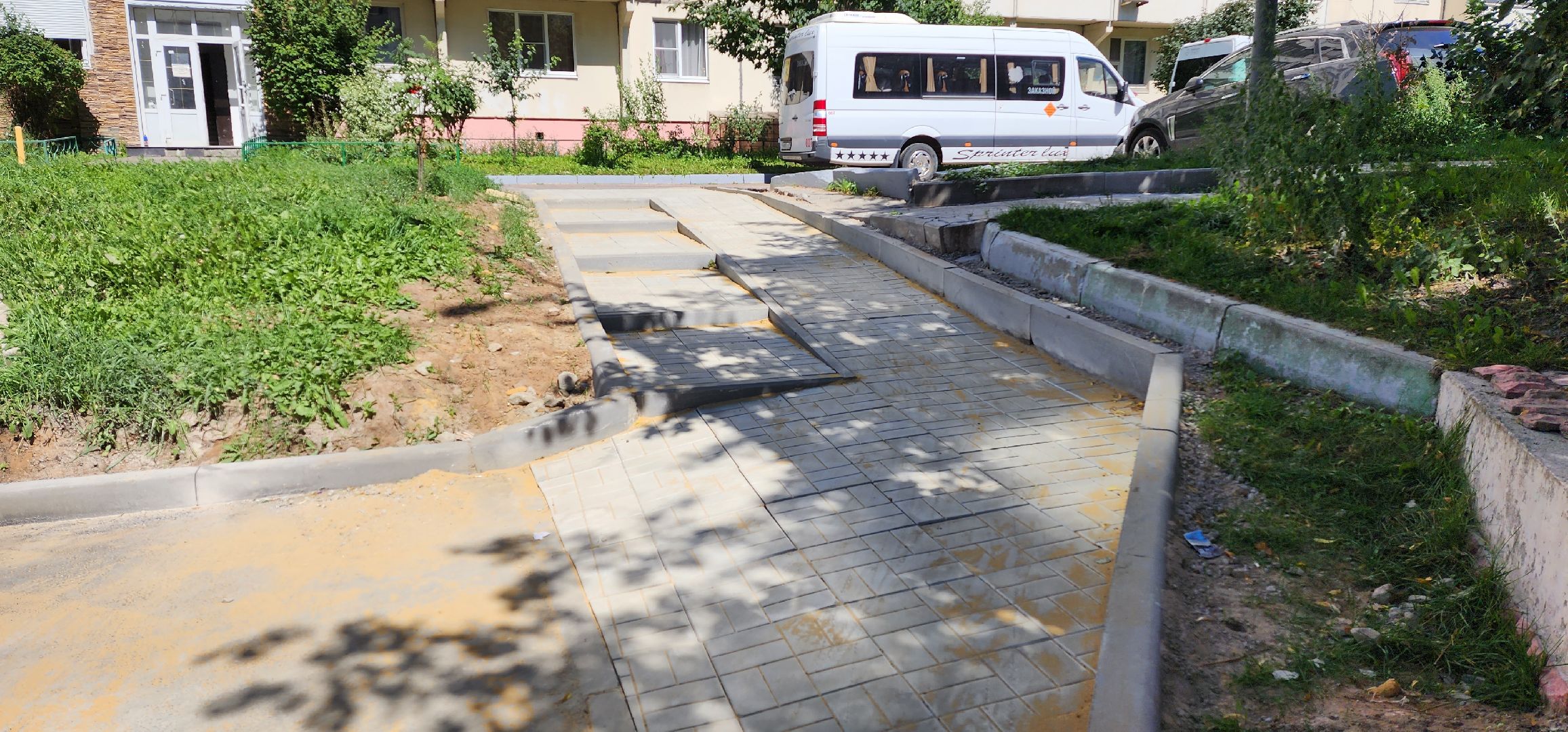 благоустройство двора, укладка асфальта, Котельники