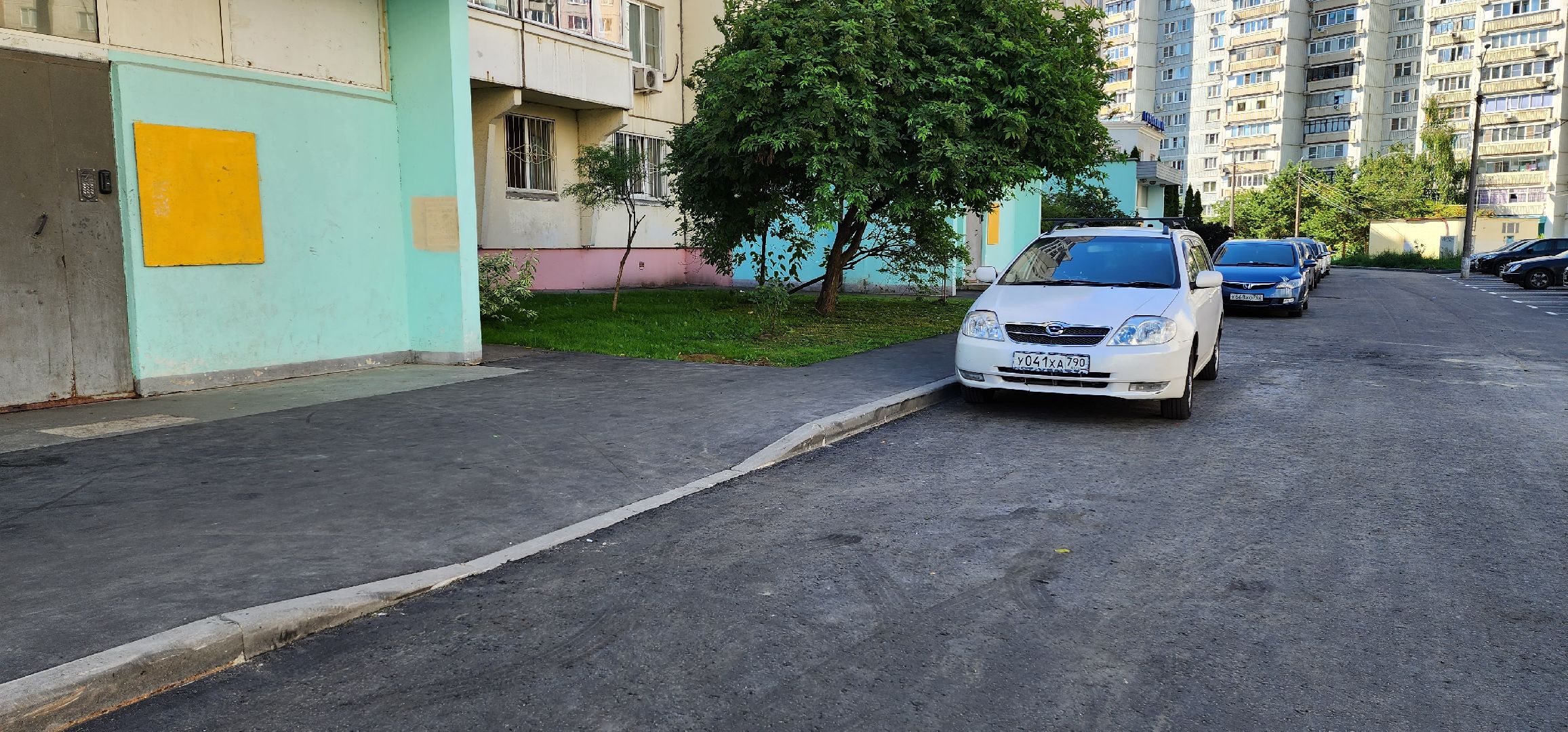 благоустройство двора, укладка асфальта, Котельники