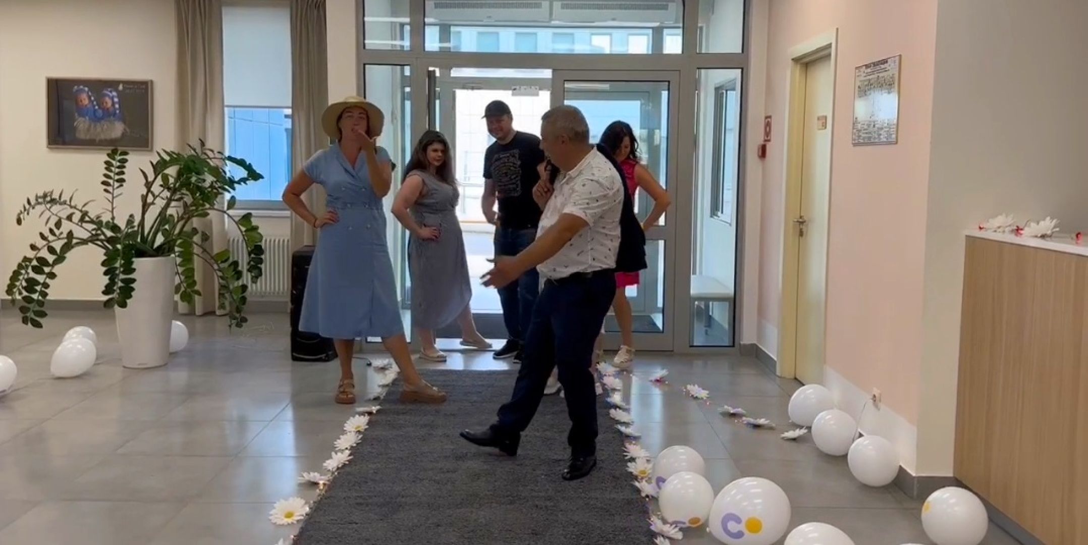 Неделя моды, модные врачи, кутюрье в белых халатах, Наро-Фоминск